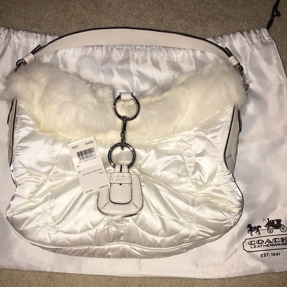 COACH SHOULDER BAG